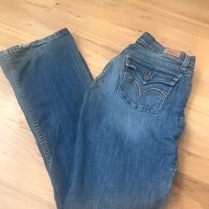 Levi’s Too Superlow 524 Jeans